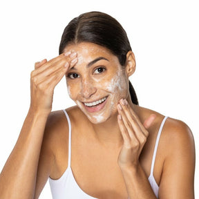 Sabonete Esfoliante em Gel Hydro Boost Gentle Exfoliating Facial Cleanser, 5 oz 141g